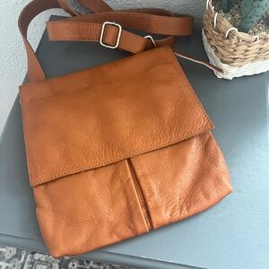 Nobile Italy Cognac Leather Crossbody Bag NWOT